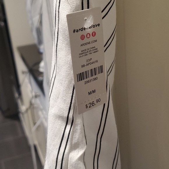 Blouse - Picture 2 of 3